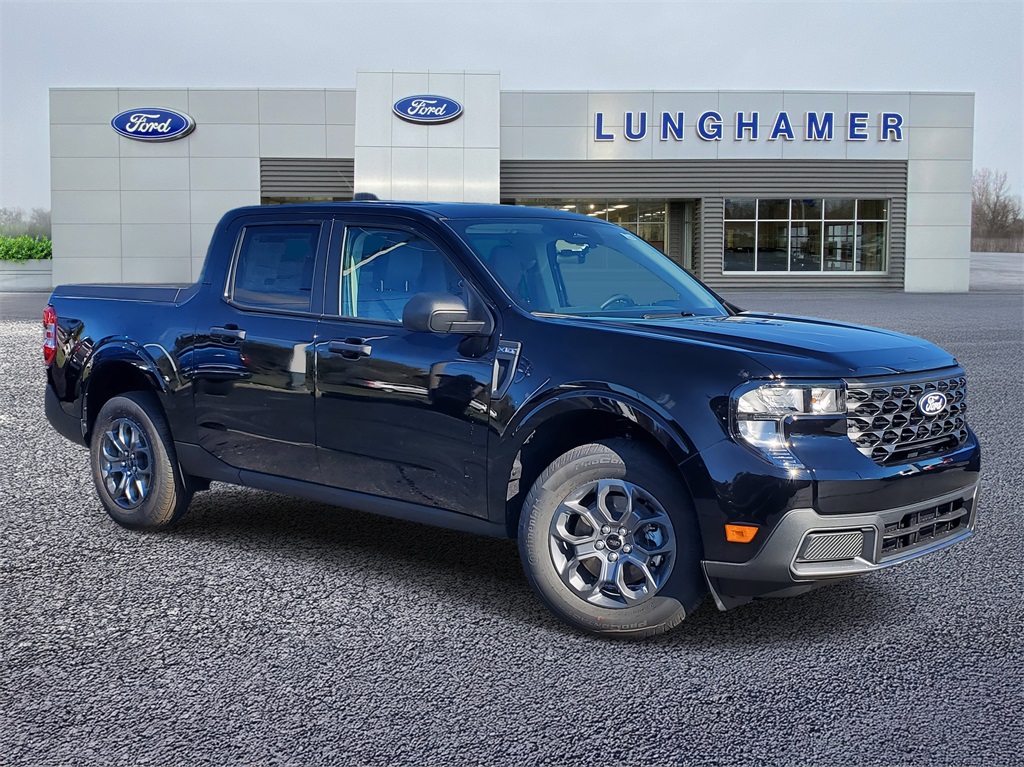 2025 Ford Maverick XLT's photo