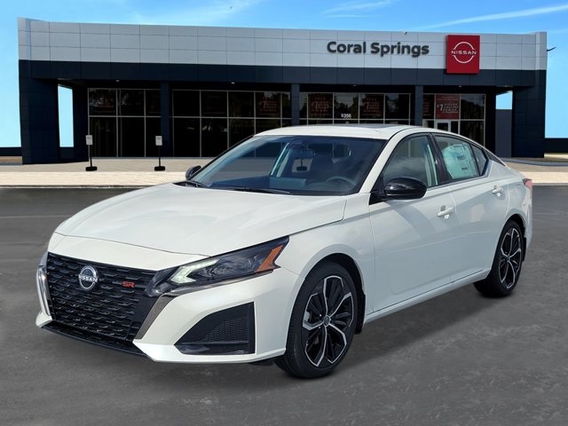 2025 Nissan Altima 2.5 SR