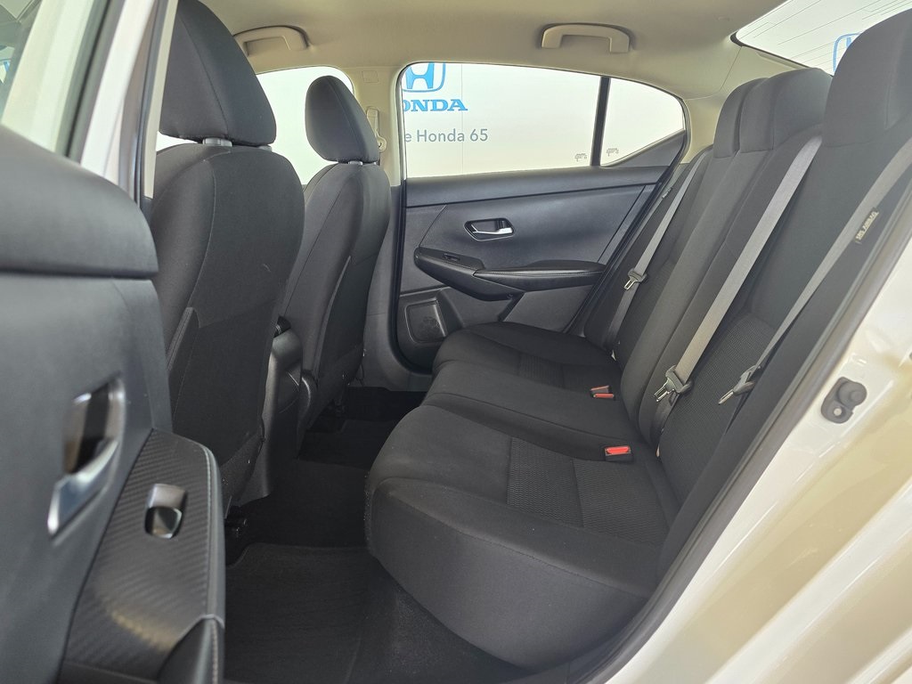 Thumbnail: 2023 Nissan Sentra - 9