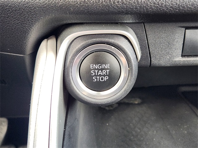 2025 Toyota Grand Highlander XLE White at Gullo Toyota