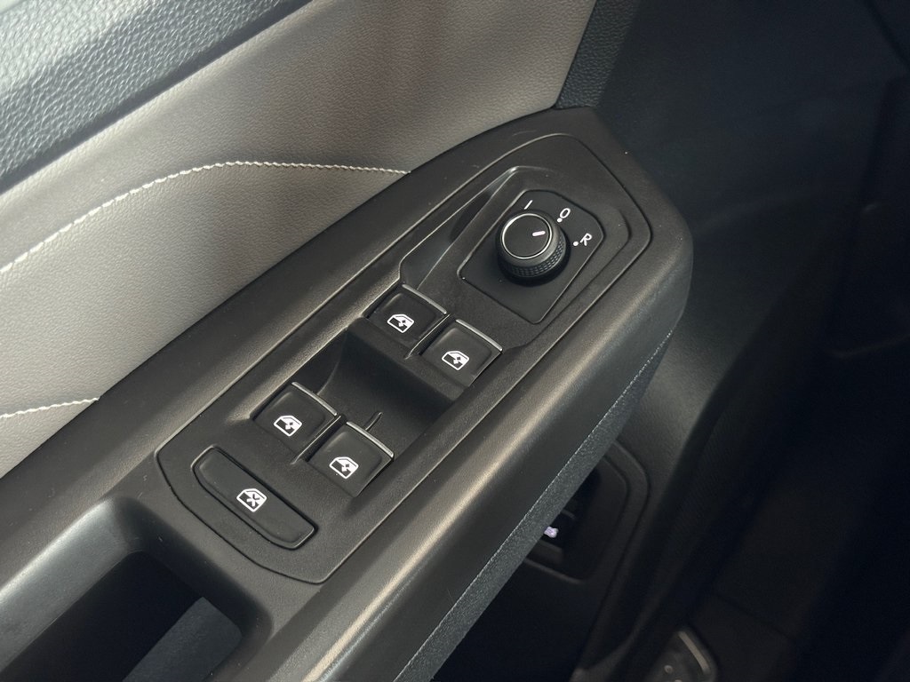 2022 Volkswagen Atlas Cross Sport 3.6L V6 SE w/Technology  at DeMontrond Auto Country