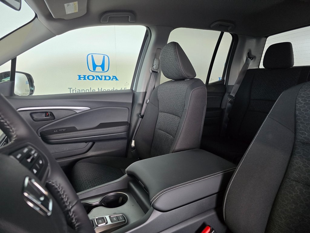Thumbnail: 2025 Honda Ridgeline - 13