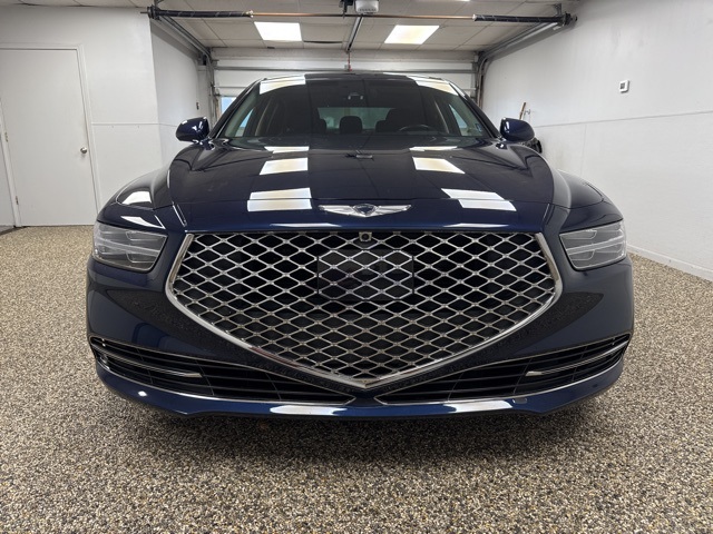 2021 Genesis G90 5.0 Ultimate photo 2