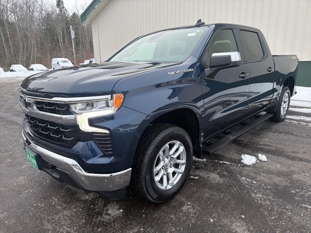 2022 Chevrolet Silverado 1500 LT Crew Cab 4WD