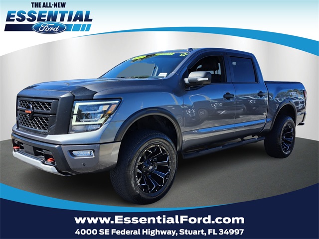 2021 Nissan Titan PRO-4X Crew Cab 4WD