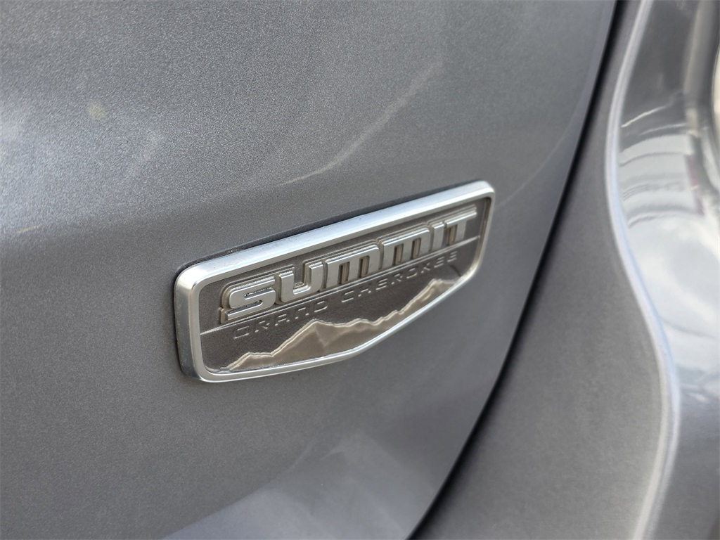 2021 Jeep Grand Cherokee Summit - 9