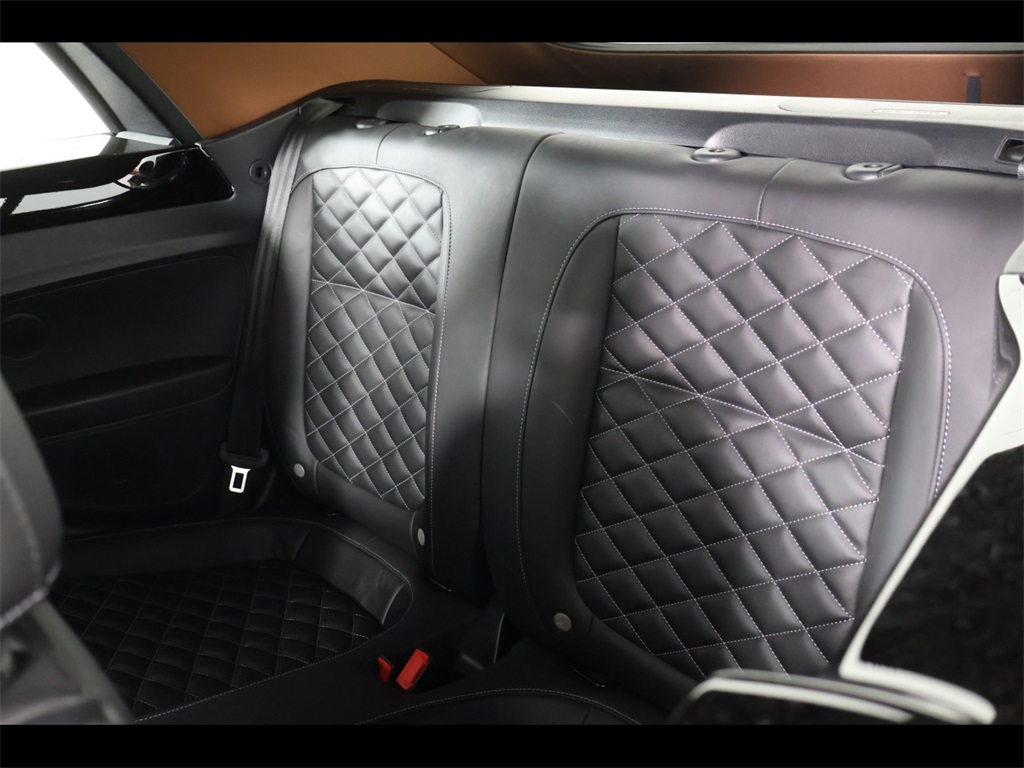 2019 Volkswagen Beetle Final Edition SE photo 9