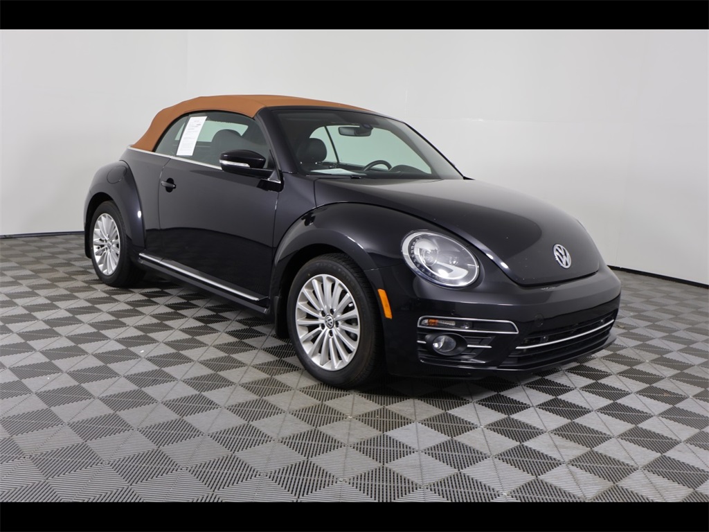 2019 Volkswagen Beetle Final Edition SE photo 6