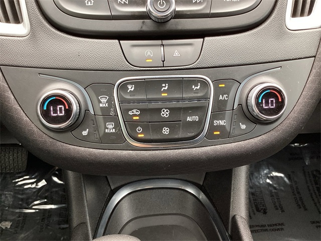 Used Car 2023 Chevrolet Malibu  Lt For Sale Under $20,000 In San Antonio, Texas