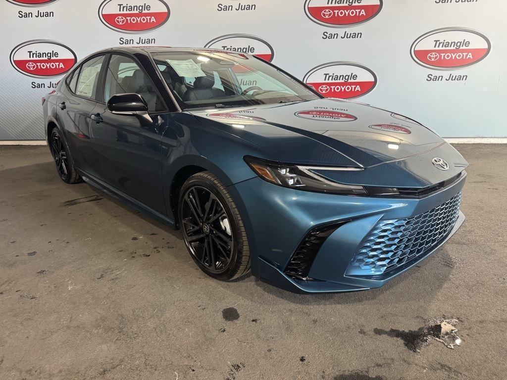 Thumbnail: 2025 Toyota Camry - 3