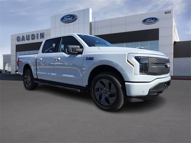 2025 Ford F-150 Lightning Flash