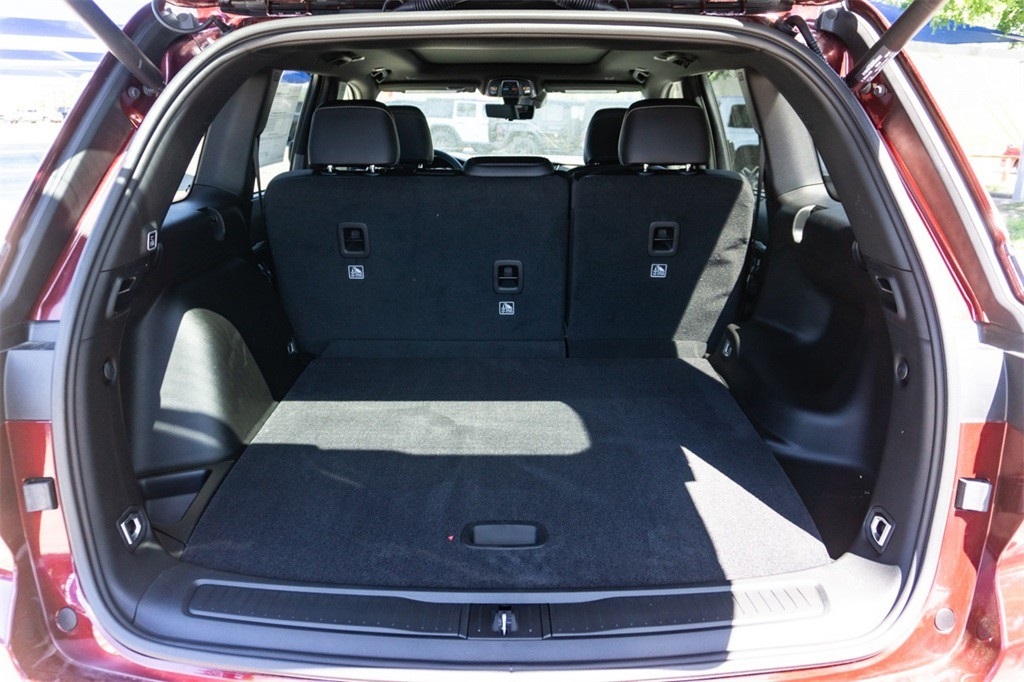 New Car 2025 Jeep Grand Cherokee  Limited For Sale Under $40,000 In San Marcos, Texas