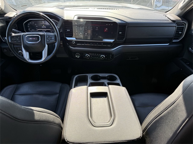 2024 GMC Sierra 1500 SLT - 11