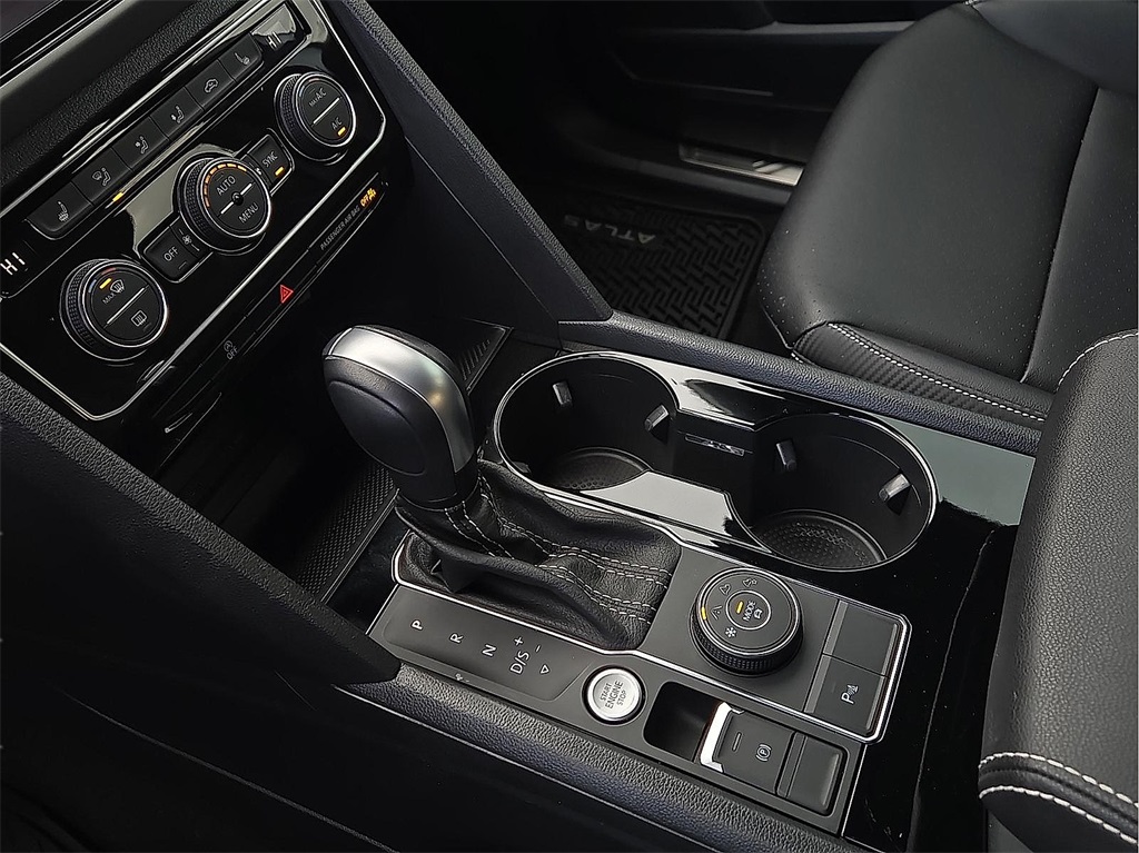 Used 2023 Volkswagen Atlas Cross Sport For Sale in Farmington, AR