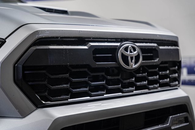 ToyotaTacoma Hybrid14