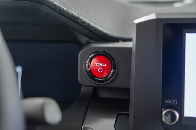 ToyotaTacoma Hybrid30