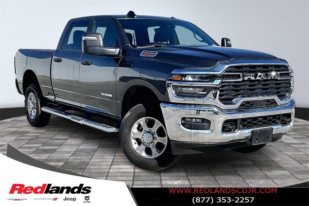 2025 RAM 2500 Big Horn Crew Cab 4WD