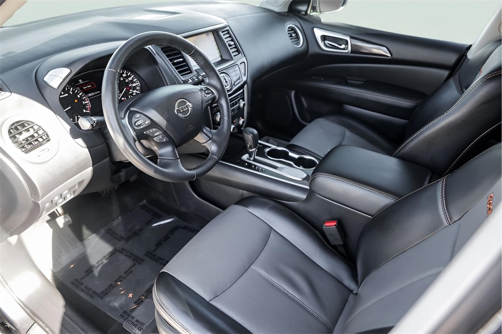 Used Car 2019 Nissan Pathfinder  Sl For Sale Under $20,000 In Austin, Texas