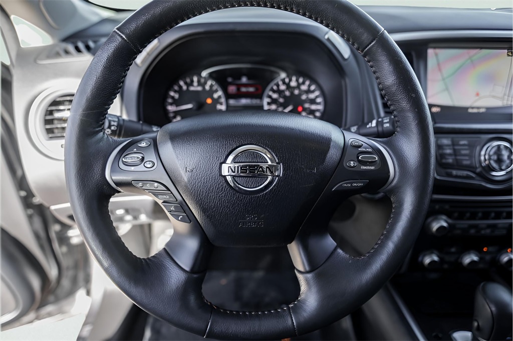 Used Car 2019 Nissan Pathfinder  Sl For Sale Under $20,000 In Austin, Texas