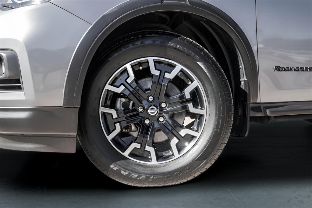 Used Car 2019 Nissan Pathfinder  Sl For Sale Under $20,000 In Austin, Texas