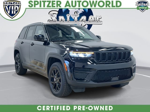 Diamond Black Crystal Pearlcoat 2025 Jeep Grand Cherokee SUV / Crossover Four-Wheel Drive 8-Speed Automatic