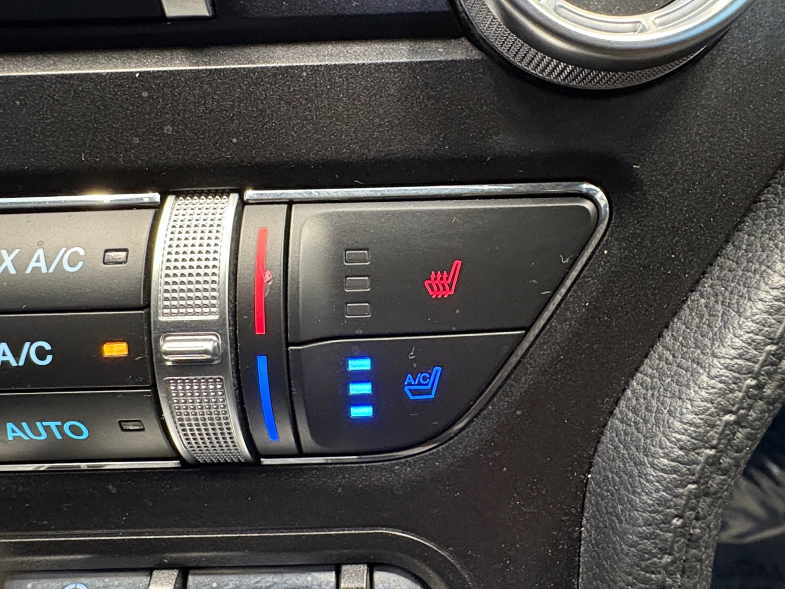 Used Car 2020 Ford Mustang  Ecoboost Premium For Sale Under $25,000 In San Antonio, Texas