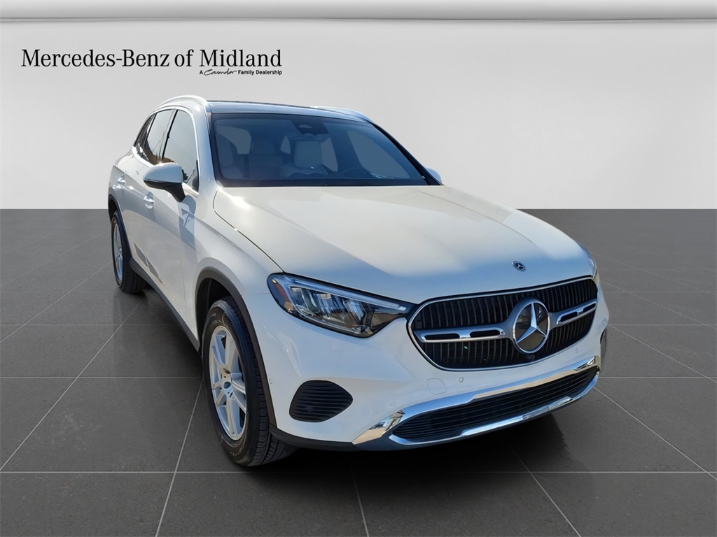 2025 Mercedes-Benz GLC 300 4MATIC