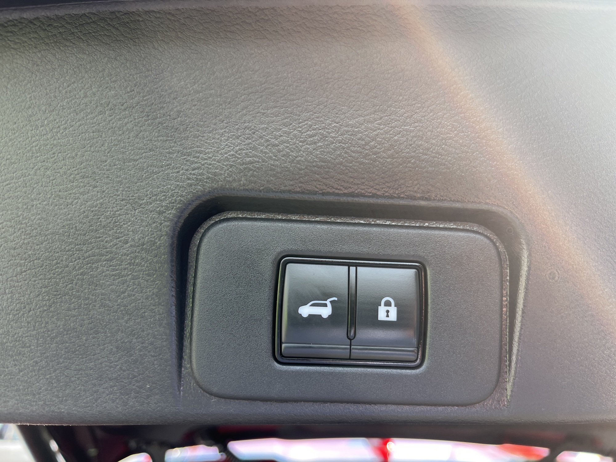2023 Nissan Rogue SL photo 8