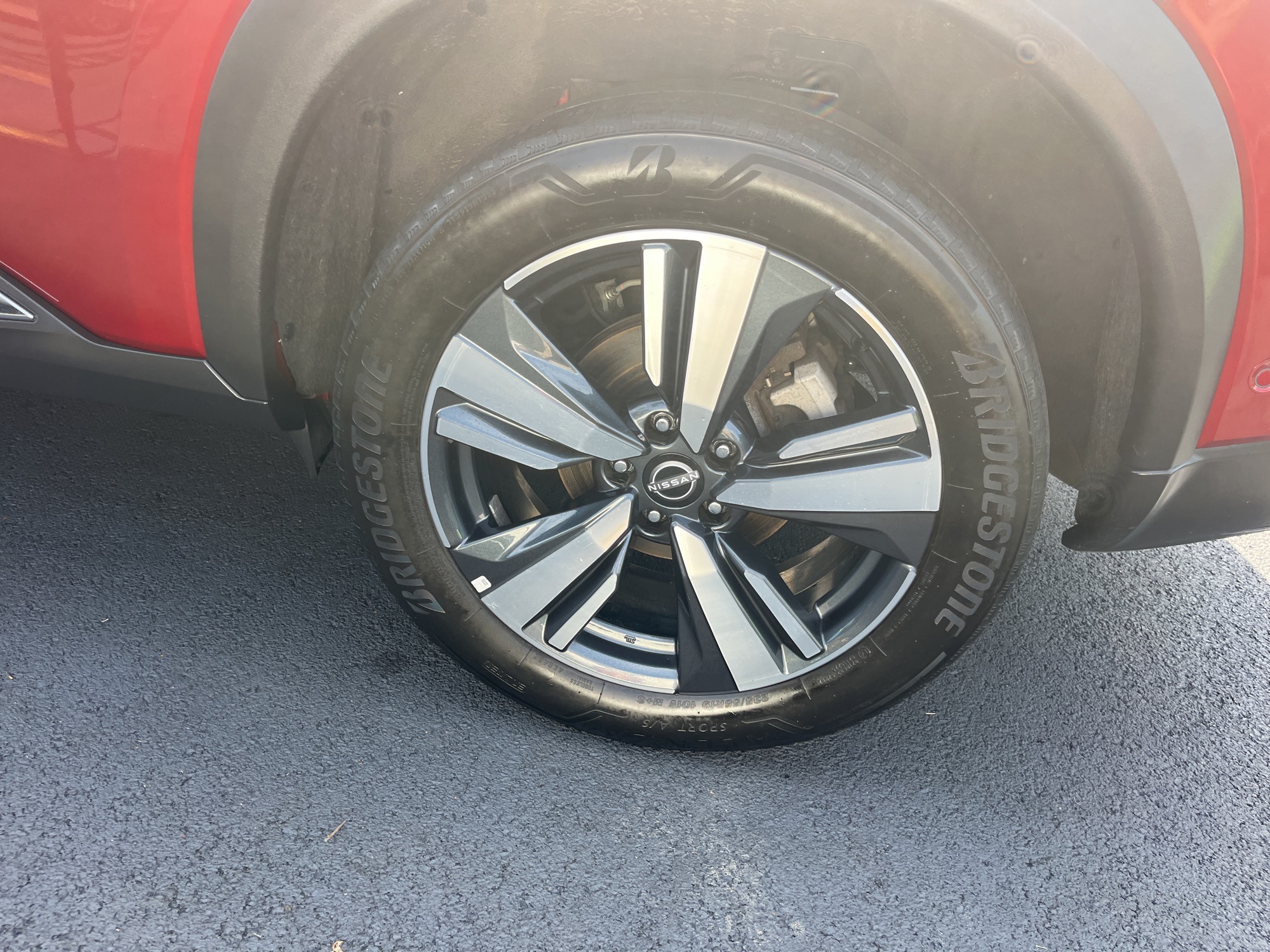 2023 Nissan Rogue SL photo 4
