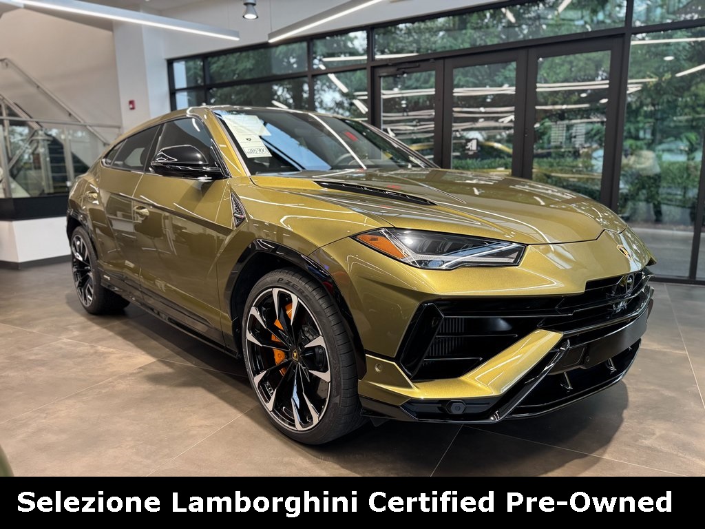 /2024 Lamborghini Urus
