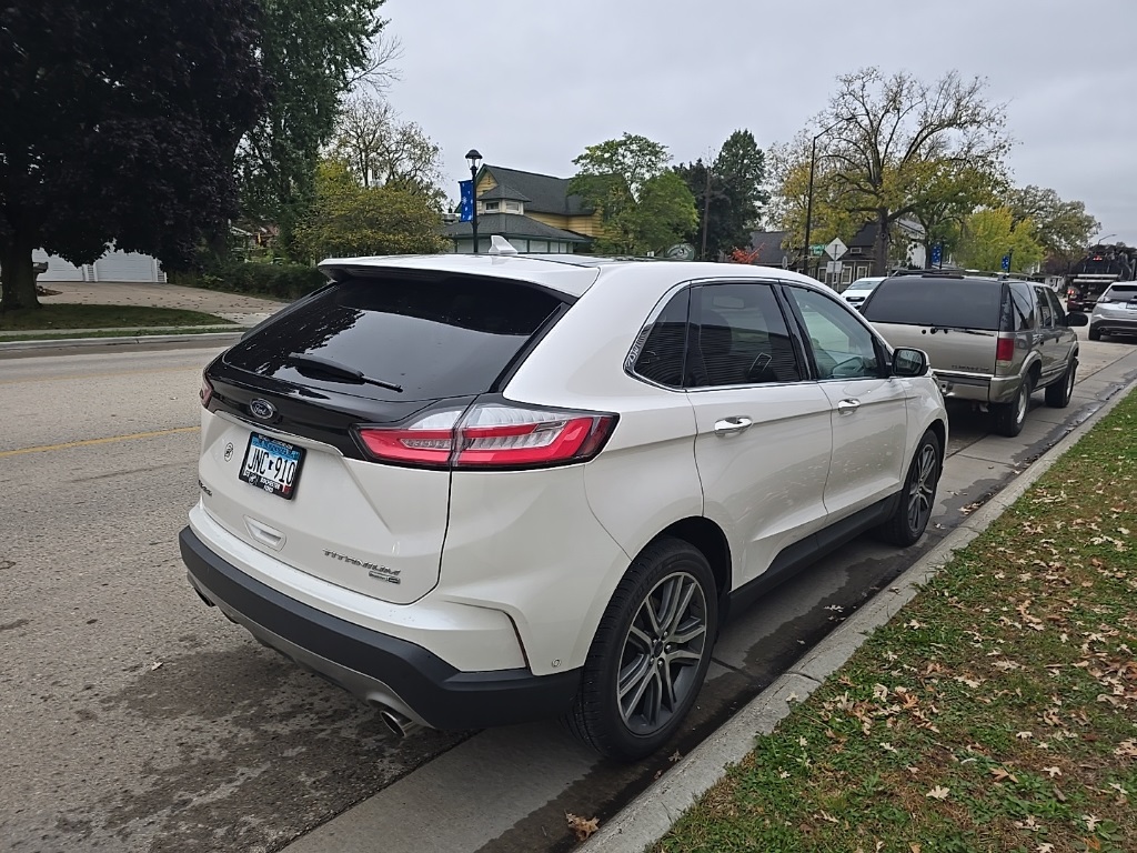 2019 Ford Edge