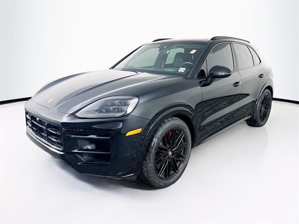 2025 Porsche Cayenne GTS AWD