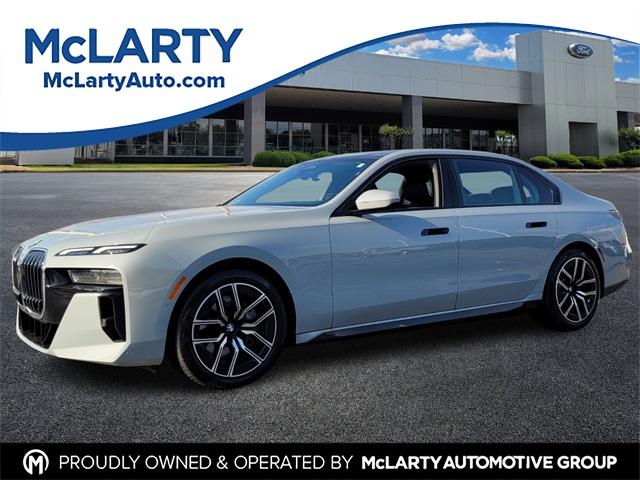 2025 BMW 7 Series 740i xDrive