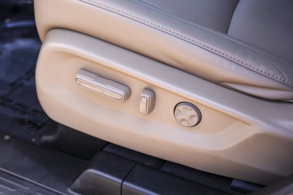 Used Car 2020 Honda Odyssey  Ex-l For Sale Under $30,000 In Austin, Texas