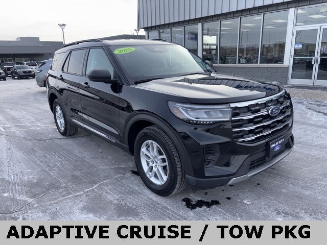 2025 Ford Explorer Active AWD