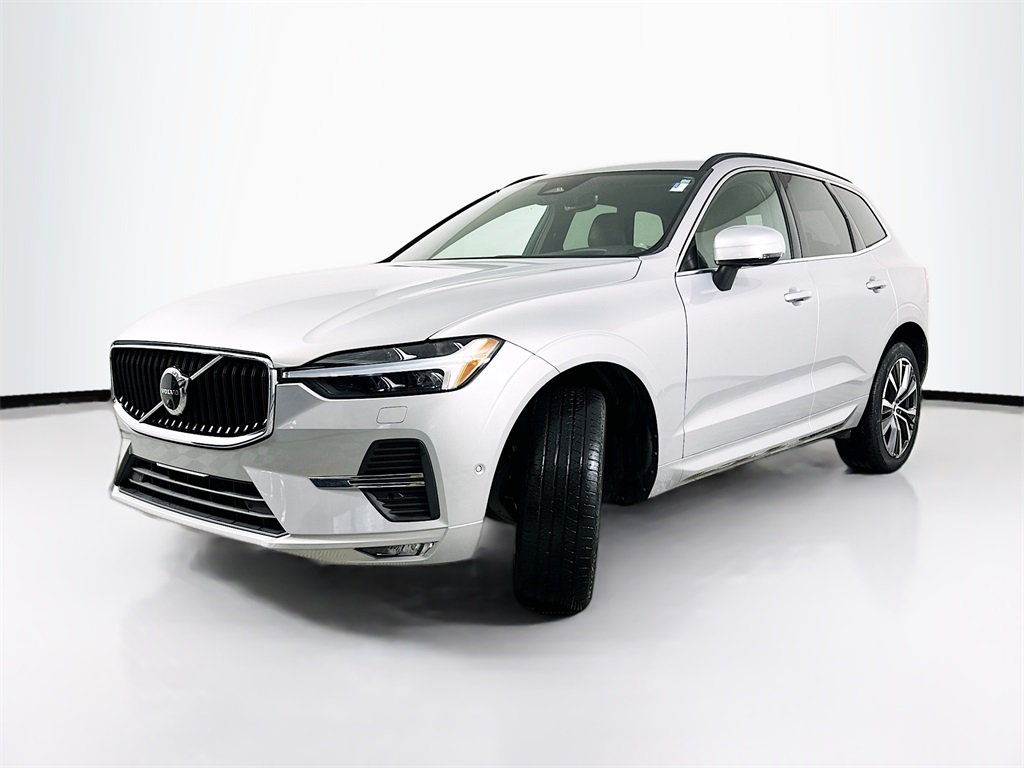 2022 VOLVO XC60 - Image 2