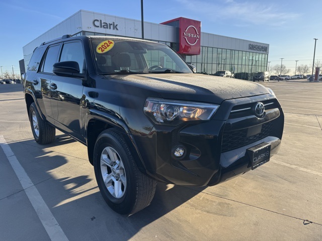 2024 Toyota 4Runner SR5 RWD