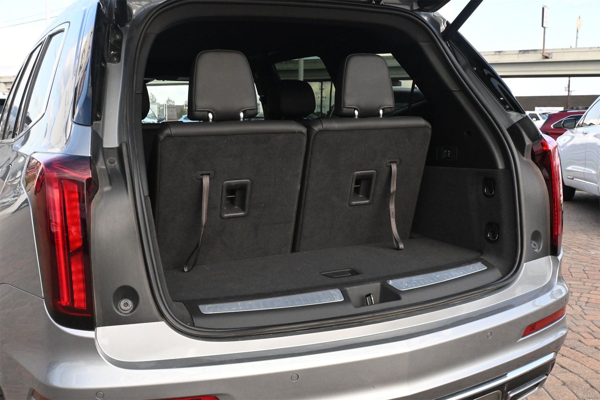 2025 Cadillac XT6 Luxury Silver at Classic Chevrolet Galveston