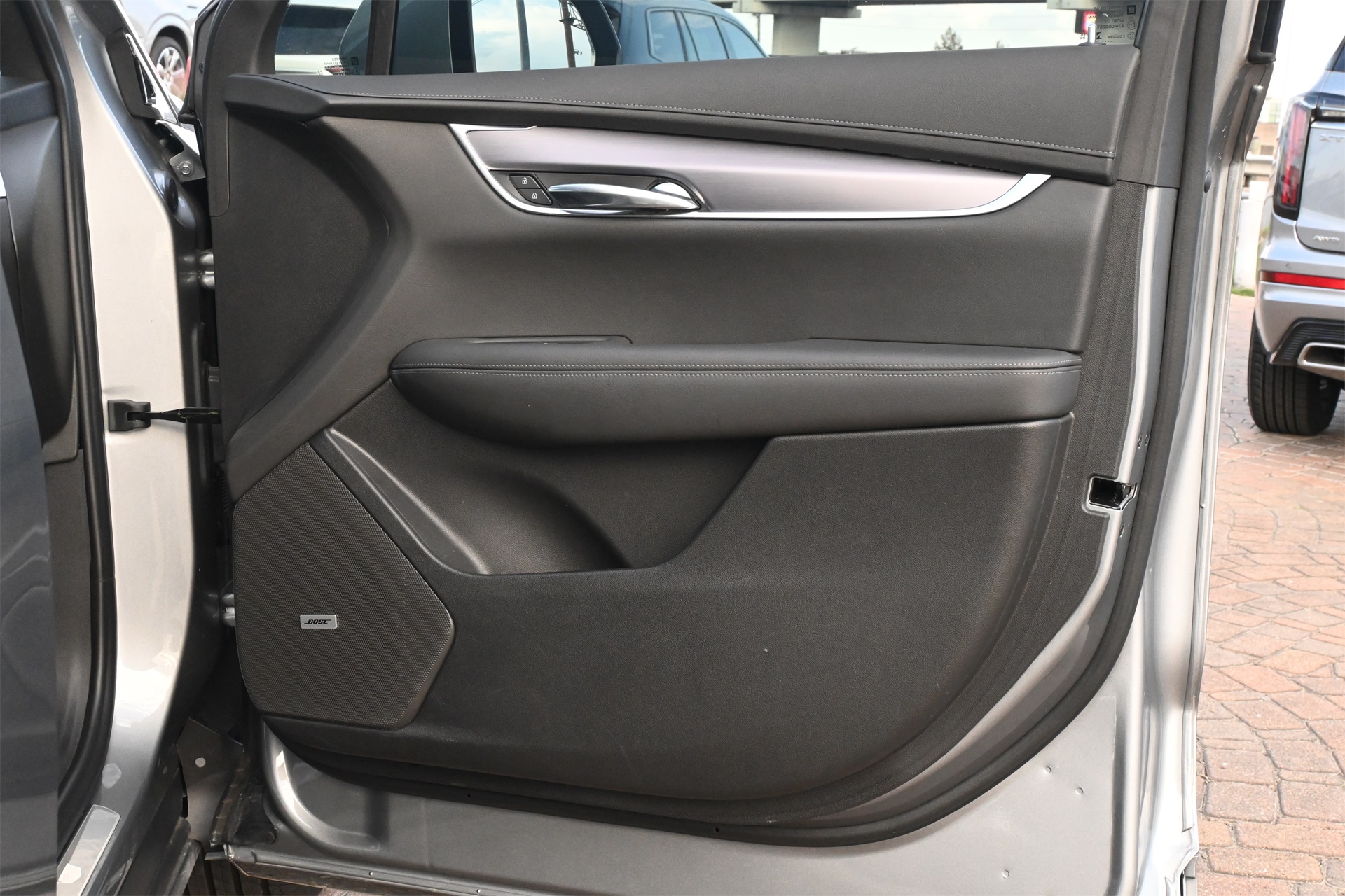 2025 Cadillac XT6 Luxury Silver at Classic Chevrolet Galveston