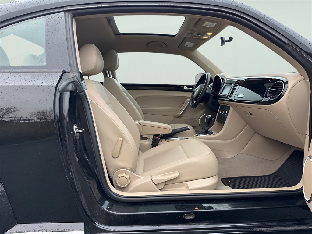 2014 Volkswagen Beetle