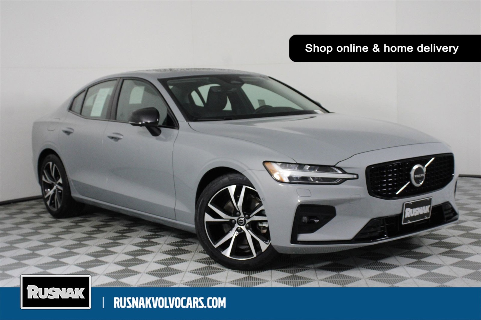 2025 Volvo S60 B5 Plus FWD