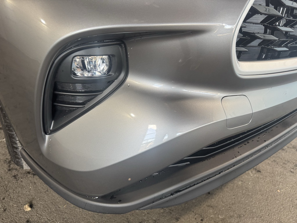 Thumbnail: 2026 Toyota Highlander - 12