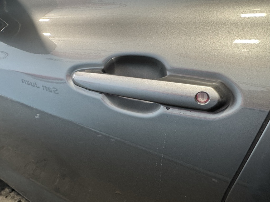 Thumbnail: 2026 Toyota Highlander - 16