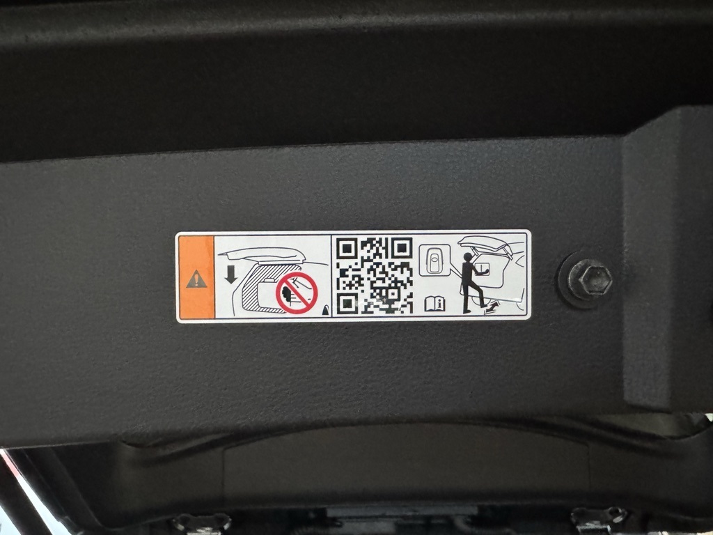 Thumbnail: 2026 Toyota Highlander - 26