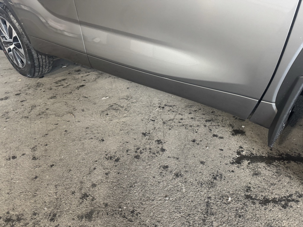 Thumbnail: 2026 Toyota Highlander - 8