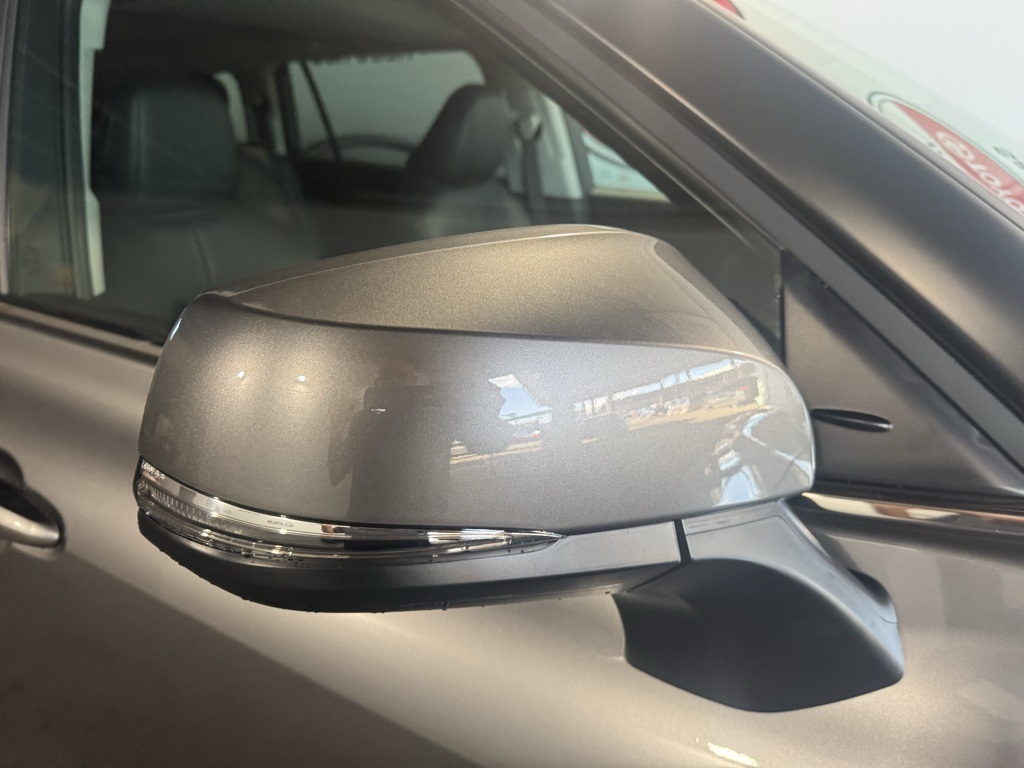 Thumbnail: 2026 Toyota Highlander - 9