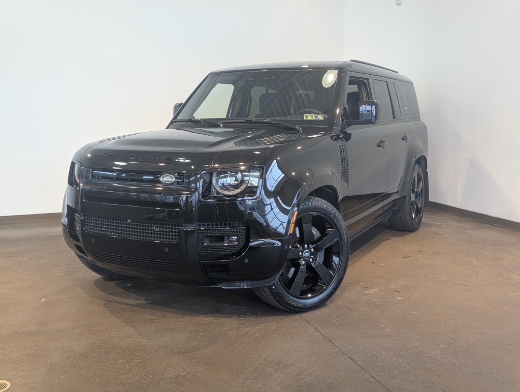 2023 Land Rover Defender 130 X-Dynamic SE AWD