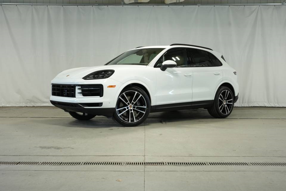 2026 Porsche Cayenne AWD