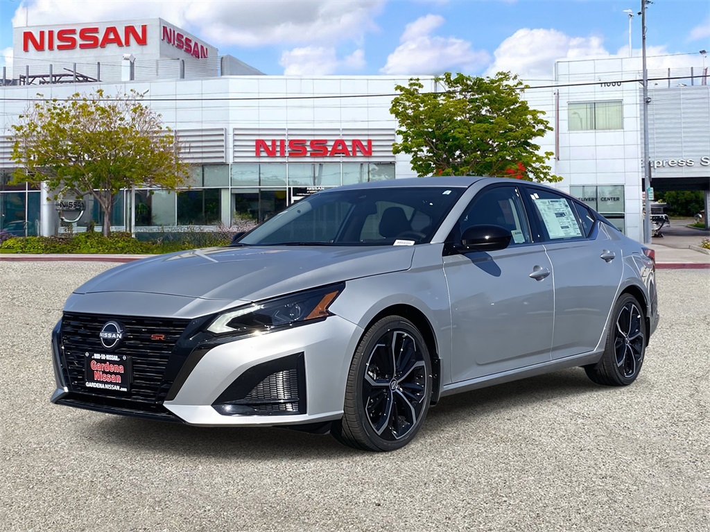 2025 Nissan Altima 2.5 SR