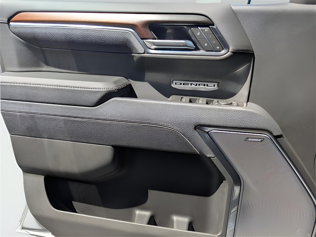 New Car 2025 Gmc Sierra 1500  Denali For Sale Under $70,000 In Austin, Texas